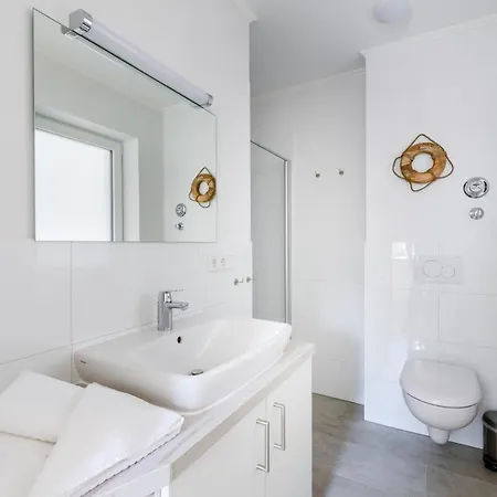 Nordsee-ferienwohnungen Hinrichsen Apartament